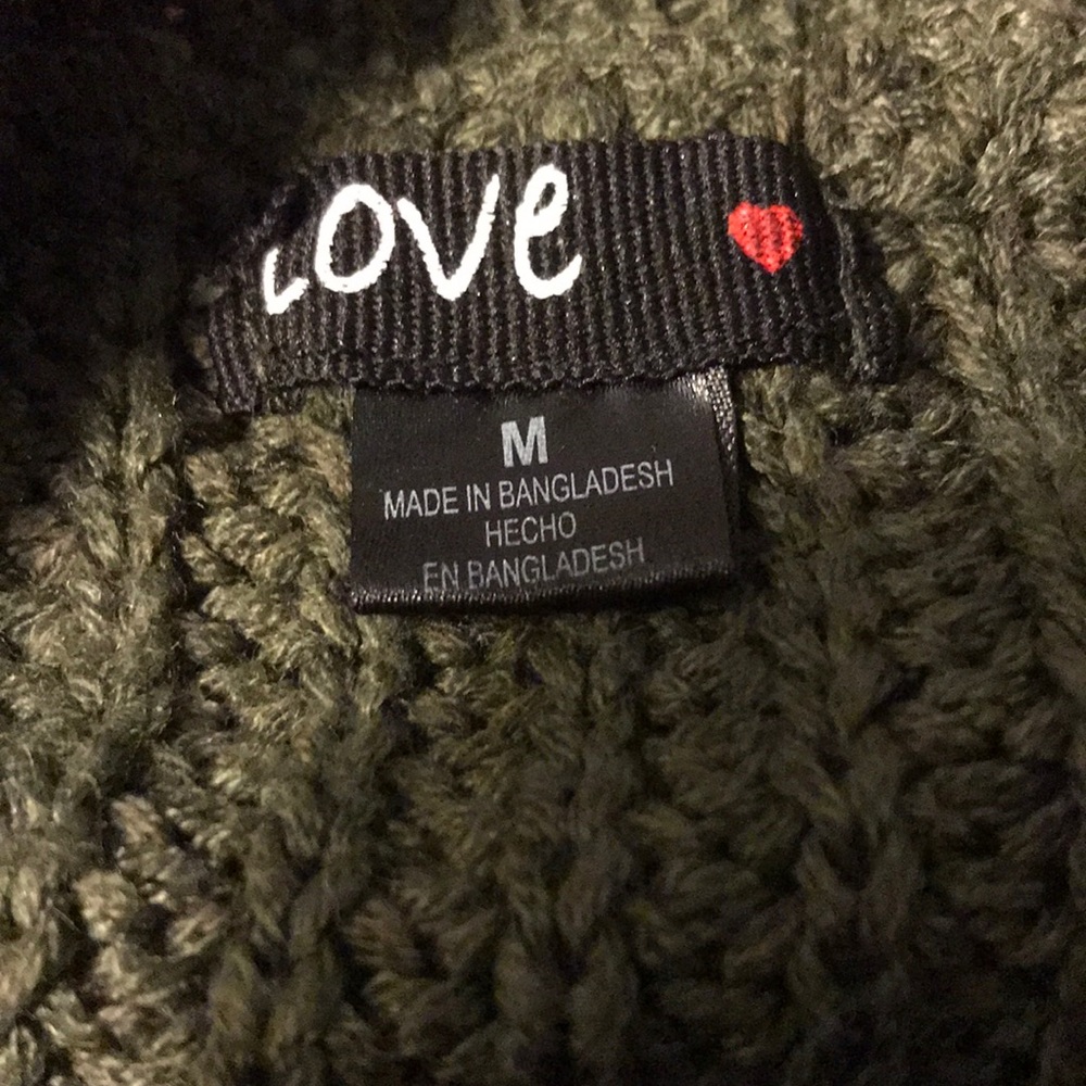 🎉Perfect Fall Sweater🎉 - Picture 3 of 3